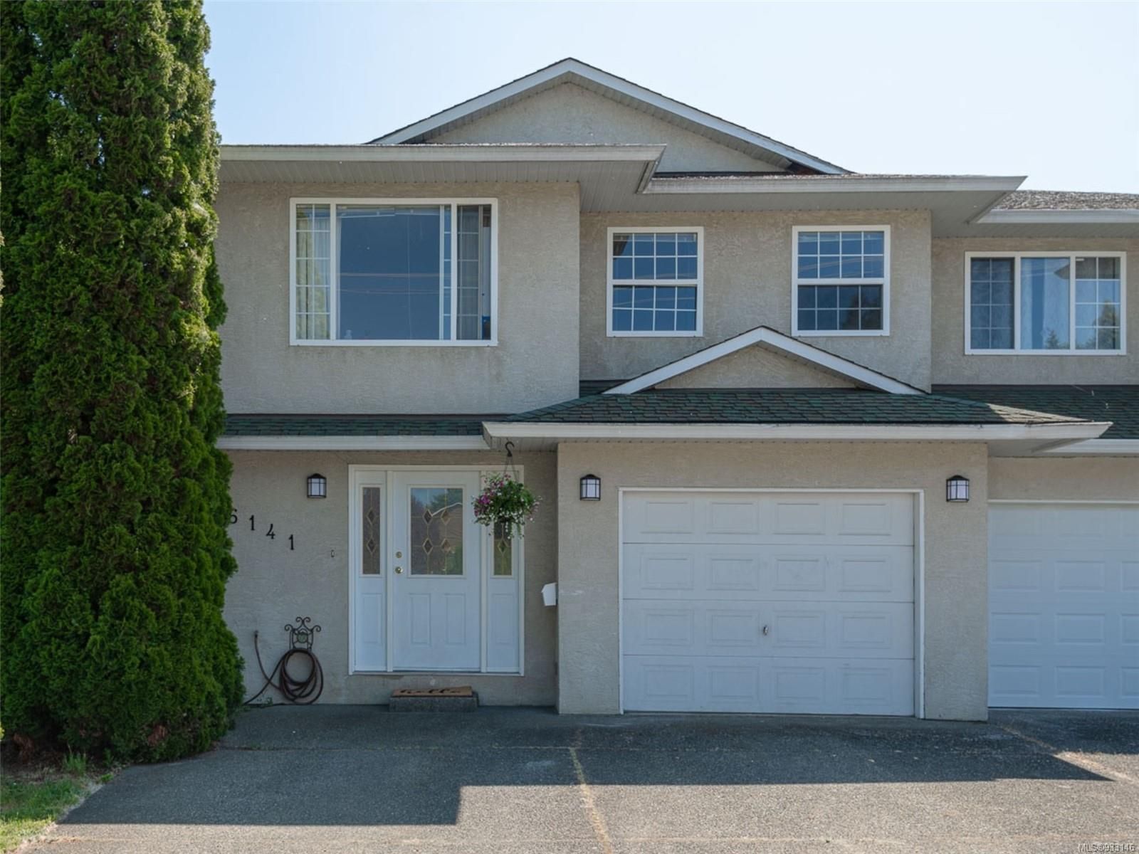 3 bedroom home with a 2 bedroom in-law suite! OR a large 5 bedroom family home!