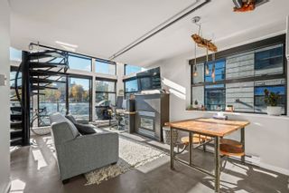 Photo 1: 518 428 W 8TH Avenue in Vancouver: Mount Pleasant VW Condo for sale (Vancouver West)  : MLS®# R2630313