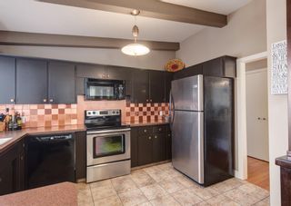 Photo 10: 8224 Elbow Drive SW in Calgary: Kingsland Detached for sale : MLS®# A1098500