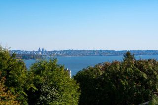 Photo 30: 2522 PALMERSTON Avenue in West Vancouver: Dundarave House for sale : MLS®# R2881209