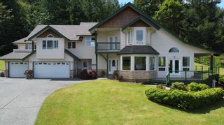 Photo 1: 1425 Cloake Hill Rd in North Saanich: NS Lands End House for sale : MLS®# 906996