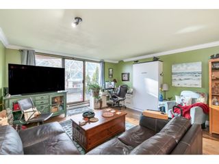 Photo 3: 202 15111 RUSSELL Avenue: White Rock Condo for sale in "PACIFIC TERRACE" (South Surrey White Rock)  : MLS®# R2641083