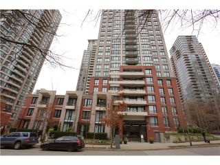 Photo 10: 1608 909 MAINLAND Street in Vancouver: Yaletown Condo for sale in "YALETOWN PARK" (Vancouver West)  : MLS®# V997068