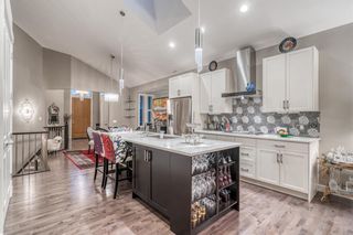 Photo 11: 23 Cortina Villas SW in Calgary: Springbank Hill Detached for sale : MLS®# A2005080