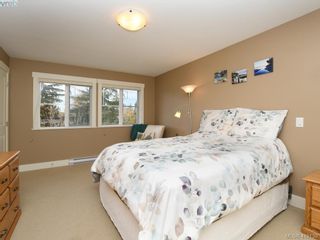 Photo 14: 106 1825 Kings Rd in VICTORIA: SE Camosun Row/Townhouse for sale (Saanich East)  : MLS®# 829546