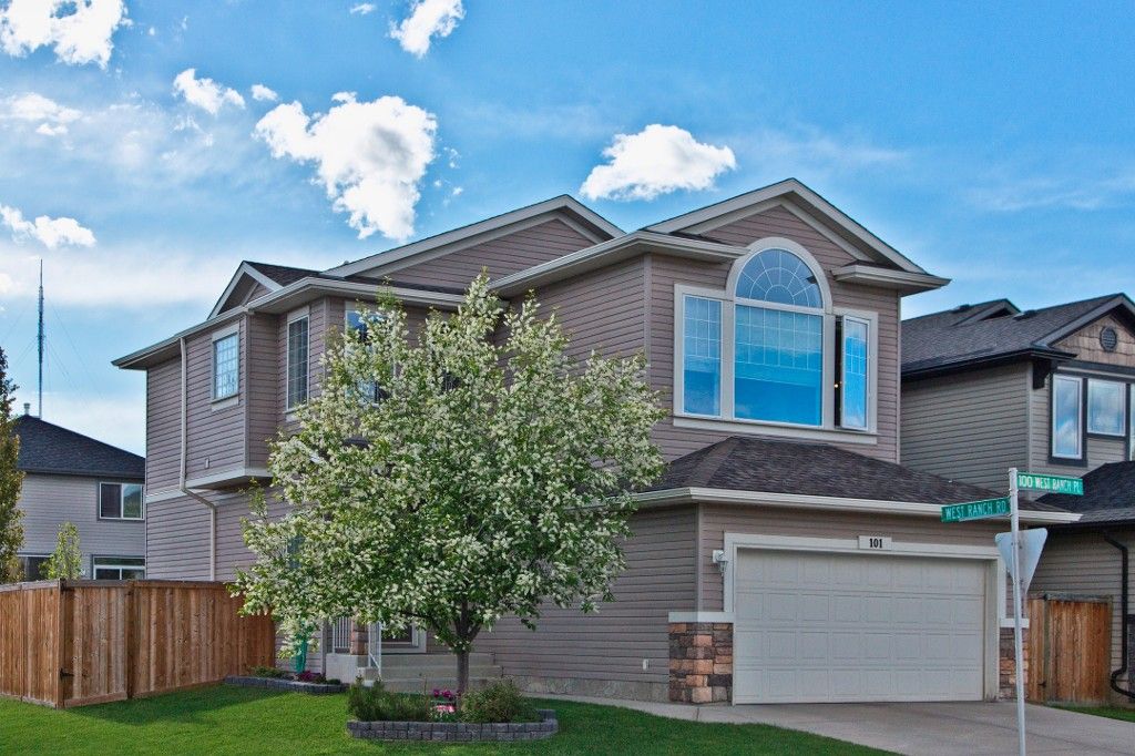 Main Photo: 101 WEST RANCH Place SW in CALGARY: West Springs Residential Detached Single Family for sale (Calgary)  : MLS®# C3619577