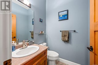 Photo 10: 2339 Suffolk Cres in Courtenay: House for sale : MLS®# 961811