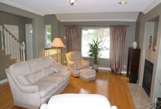Photo 6: 1415 Mountainview Crt in Coquitlam: Home for sale