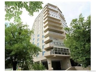 Photo 1: 221 Wellington Crescent in Winnipeg: Condominium for sale (1B)  : MLS®# 1629216