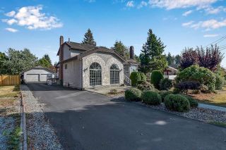 Photo 2: 3476 PIPER Avenue in Burnaby: Government Road House for sale (Burnaby North)  : MLS®# R2736948