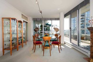 Photo 6: 1007 1288 MARINASIDE CRESCENT in Vancouver: Yaletown Condo for sale (Vancouver West)  : MLS®# R2514095