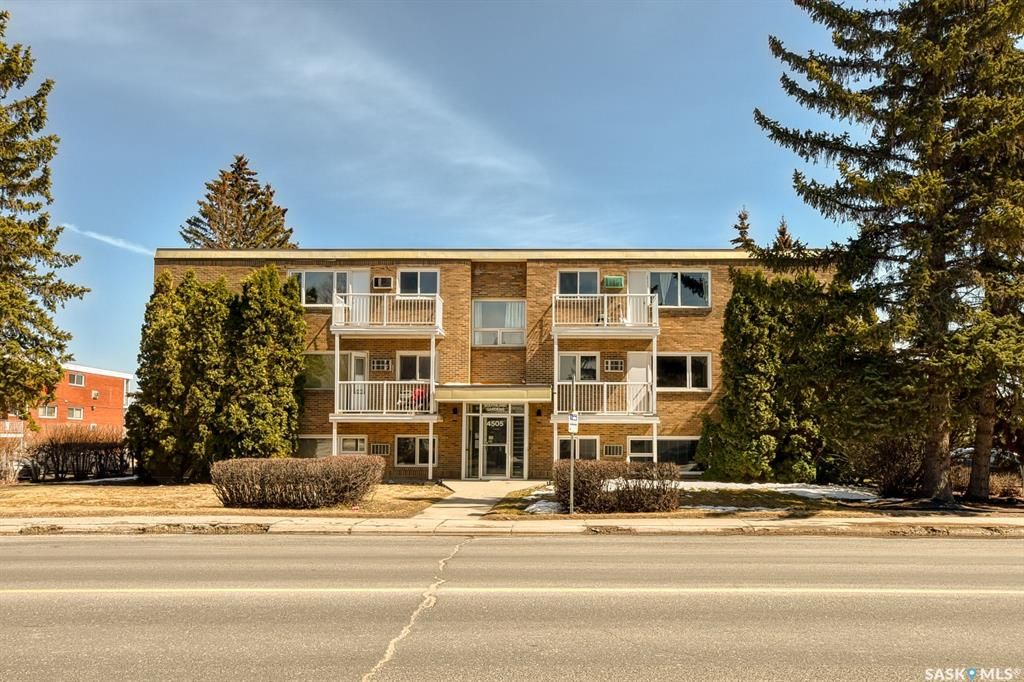 Main Photo: 12 4505 Rae Street in Regina: Albert Park Residential for sale : MLS®# SK927509