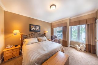 Photo 19: 304 2326 Harbour Rd in Sidney: Si Sidney North-East Condo for sale : MLS®# 843956