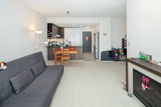 Photo 7: PH2 3478 WESBROOK Mall in Vancouver: University VW Condo for sale in "Spirit" (Vancouver West)  : MLS®# R2360430