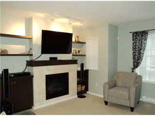 Photo 3: 89 20875 80TH Avenue in Langley: Willoughby Heights Townhouse for sale in "PEPPERWOOD" : MLS®# F1400163