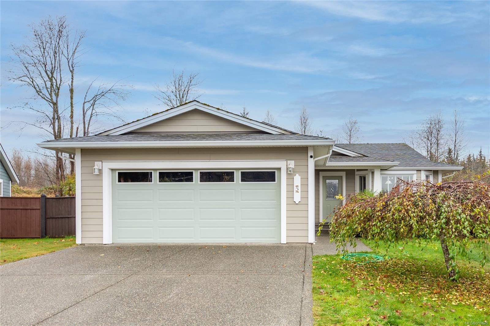 5  Strathcona Crt, Campbell River