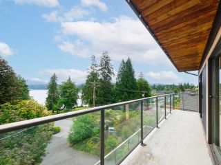 Photo 22: 2433 PANORAMA Drive in North Vancouver: Deep Cove House for sale : MLS®# R2893916