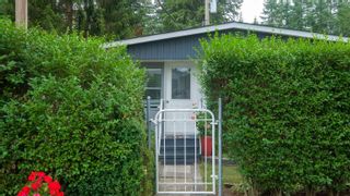 Photo 2: 38 20071 24 Avenue in Langley: Brookswood Langley Manufactured Home for sale : MLS®# R2805598