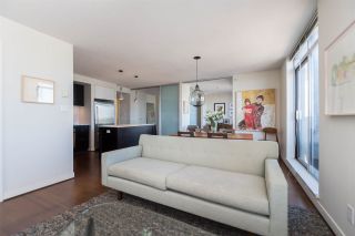 Photo 5: 1703 1055 HOMER Street in Vancouver: Yaletown Condo for sale in "DOMUS" (Vancouver West)  : MLS®# R2186785
