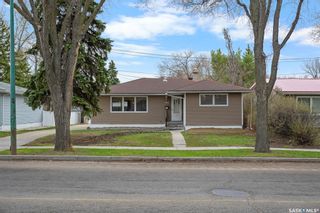 Photo 1: 1431 MacPherson Avenue in Regina: Hillsdale Residential for sale : MLS®# SK967740