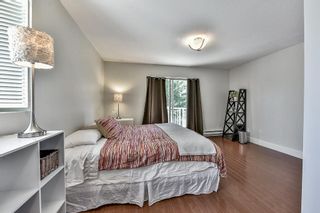 Photo 10: 310 20189 54TH Avenue in Langley: Langley City Condo for sale in "Cataline Gardens" : MLS®# R2096343