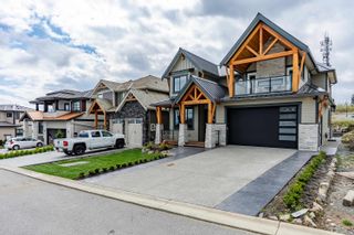 Photo 2: 2755 EAGLE SUMMIT Crescent in Abbotsford: Abbotsford East House for sale in "Eagle Mountain" : MLS®# R2670396