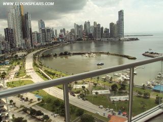 Photo 18: Luxurious furnished Apartment in Panama's exclusive Yacht Club Tower