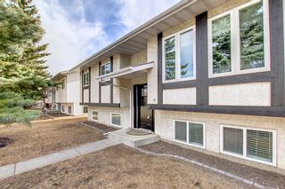 Photo 1: 69 Quigley Drive: Cochrane Detached for sale : MLS®# A1203133