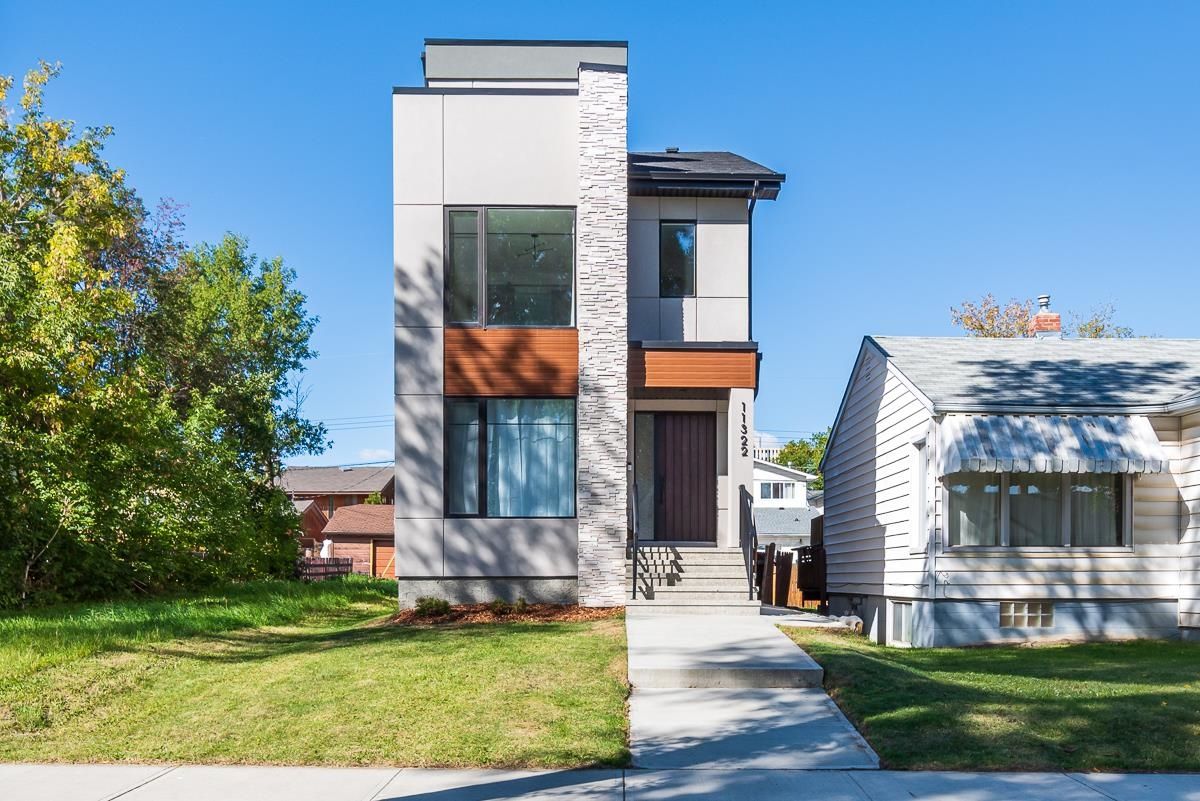 Main Photo: 11322 79 Avenue in Edmonton: Zone 15 House for sale : MLS®# E4261981