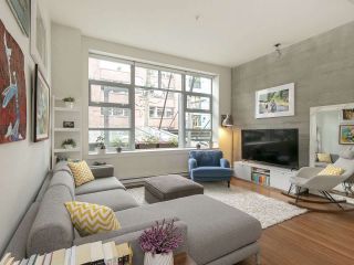 Photo 2: 205 1228 HOMER Street in Vancouver: Yaletown Condo for sale in "The Ellison" (Vancouver West)  : MLS®# R2253488