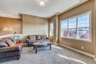Photo 10: 42 Springborough Green SW in Calgary: Springbank Hill Detached for sale : MLS®# A1225017