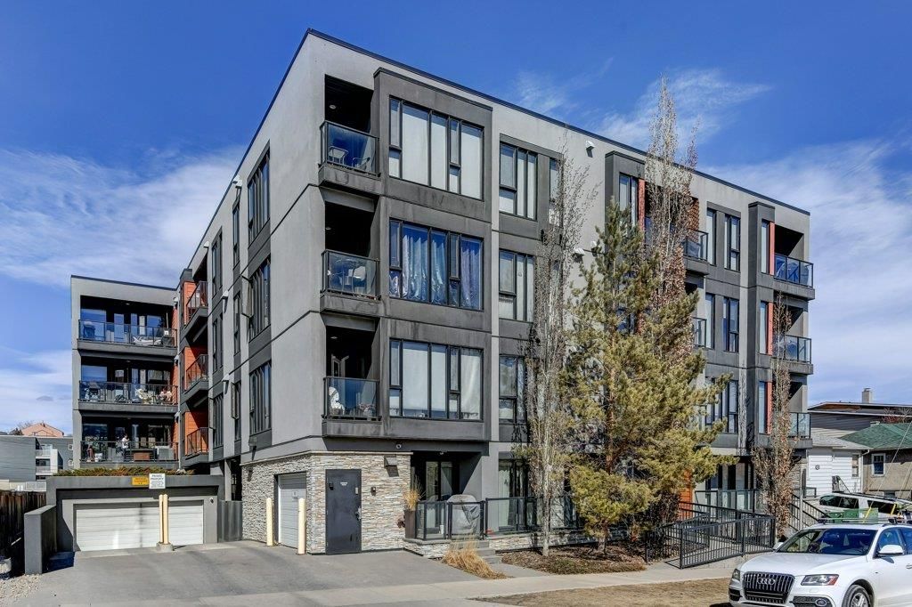 Main Photo: 405 414 Meredith Road NE in Calgary: Crescent Heights Apartment for sale : MLS®# A2038678