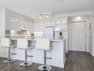 Photo 9: 907 1277 NELSON STREET in Vancouver: West End VW Condo for sale (Vancouver West)  : MLS®# R2181680