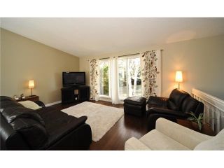 Photo 3: 535 CEDARILLE Crescent SW in CALGARY: Cedarbrae Residential Detached Single Family for sale (Calgary)  : MLS®# C3474315