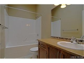 Photo 8:  in VICTORIA: La Langford Proper Row/Townhouse for sale (Langford)  : MLS®# 454765