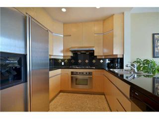 Photo 2: 3601 193 AQUARIUS ME in Vancouver: Yaletown Condo for sale (Vancouver West)  : MLS®# V959931