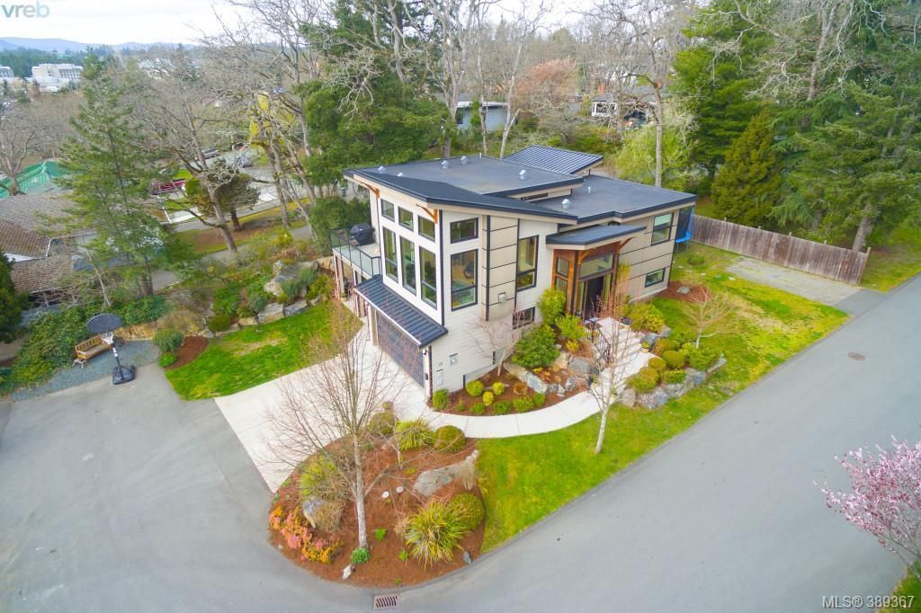 Photo 19: Photos: 24 Tawny Pl in VICTORIA: VR Hospital House for sale (View Royal)  : MLS®# 782549