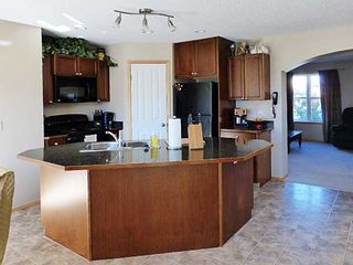 Photo 3: 183 COVECREEK Place NE in Calgary: Coventry Hills Residential Detached Single Family for sale : MLS®# C3638239