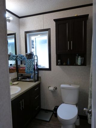 Photo 11: 2771 SHORE Court in 70 Mile House: Green Lk/Watch Lk Manufactured Home for sale (100 Mile House)  : MLS®# R2880630