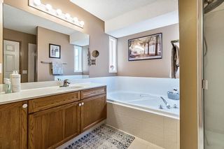 Photo 20: 35 Somerglen Cove SW in Calgary: Somerset Detached for sale : MLS®# A2023852