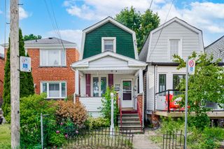 Main Photo: 292 Cedarvale Avenue in Toronto: Woodbine-Lumsden House (2-Storey) for sale (Toronto E03)  : MLS®# E6162012