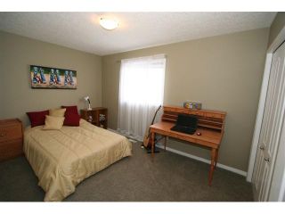 Photo 17: 4 ROYAL BIRCH Crescent NW in CALGARY: Royal Oak Residential Detached Single Family for sale (Calgary)  : MLS®# C3506153