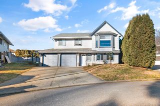 Photo 1: 31013 GARDNER Avenue in Abbotsford: Abbotsford West House for sale : MLS®# R2841728
