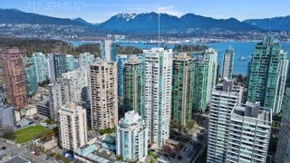Photo 3: 2802 717 JERVIS Street in Vancouver: West End VW Condo for sale in "Emerald West" (Vancouver West)  : MLS®# R2764266