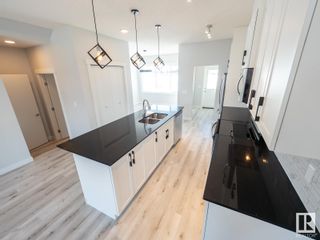 Photo 1: 1317 16A Street in Edmonton: Zone 30 House for sale : MLS®# E4316180