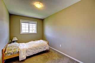 Photo 18: 51 COUNTRY VILLAGE Villas NE in Calgary: Country Hills Village Row/Townhouse for sale : MLS®# C4280455