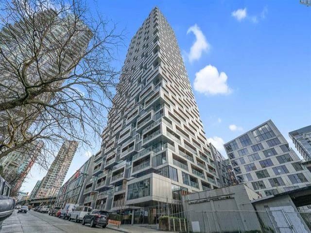 FEATURED LISTING: 2107 - 1480 HOWE Street Vancouver