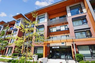 Main Photo: 319 3133 RIVERWALK Avenue in Vancouver: South Marine Condo for sale in "NEW WATER" (Vancouver East)  : MLS®# R2860955