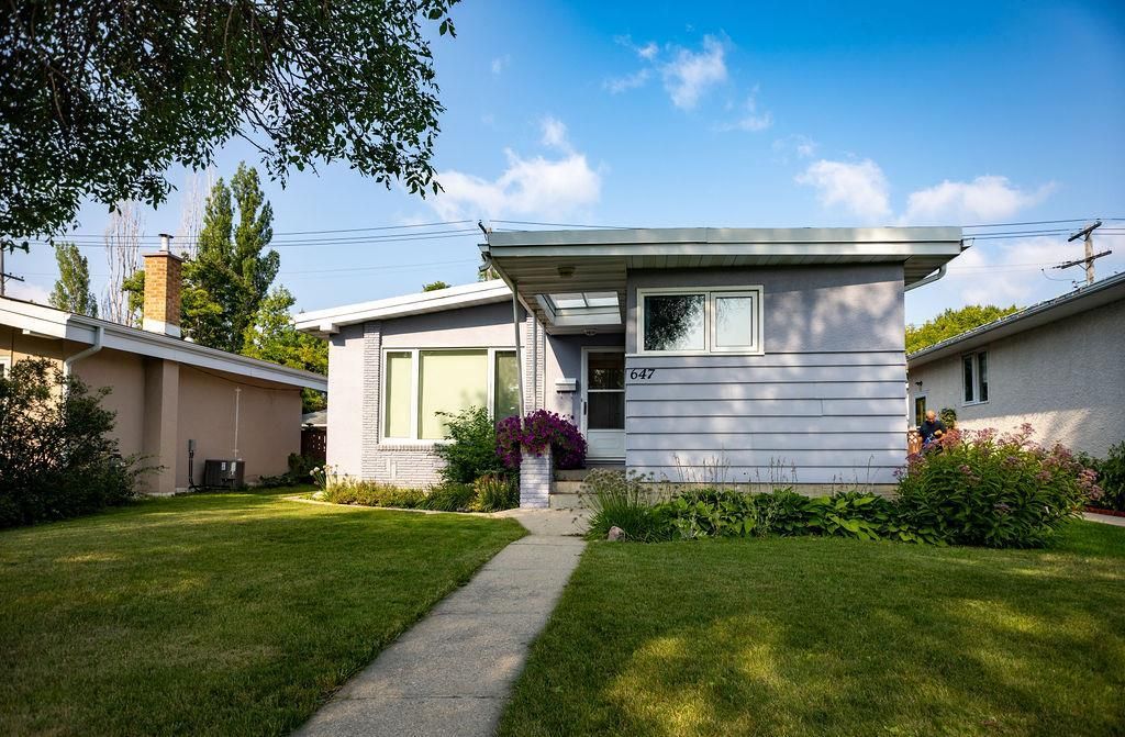 Main Photo: 647 Centennial Street in Winnipeg: River Heights South Residential for sale (1D)  : MLS®# 202321840