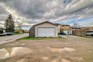 Photo 38: 55 Templemont Drive NE in Calgary: Temple Semi Detached (Half Duplex) for sale : MLS®# A2133385